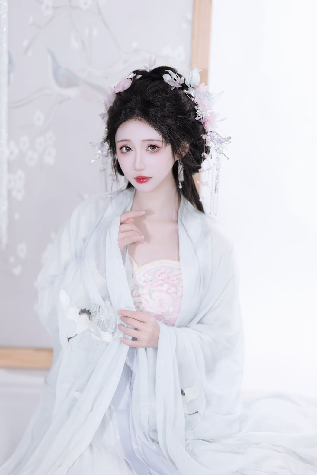 YiTuYu艺图语 Vol.7021 Qi Luo Sheng De Xiao Su Su