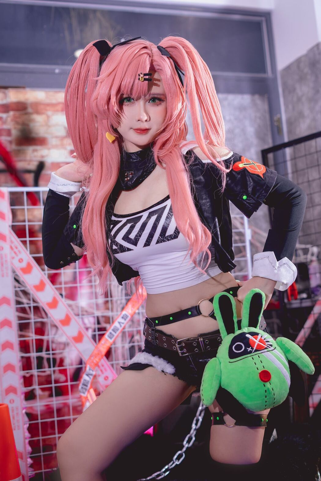 Coser@Pyon – Nicole Demara (53P)