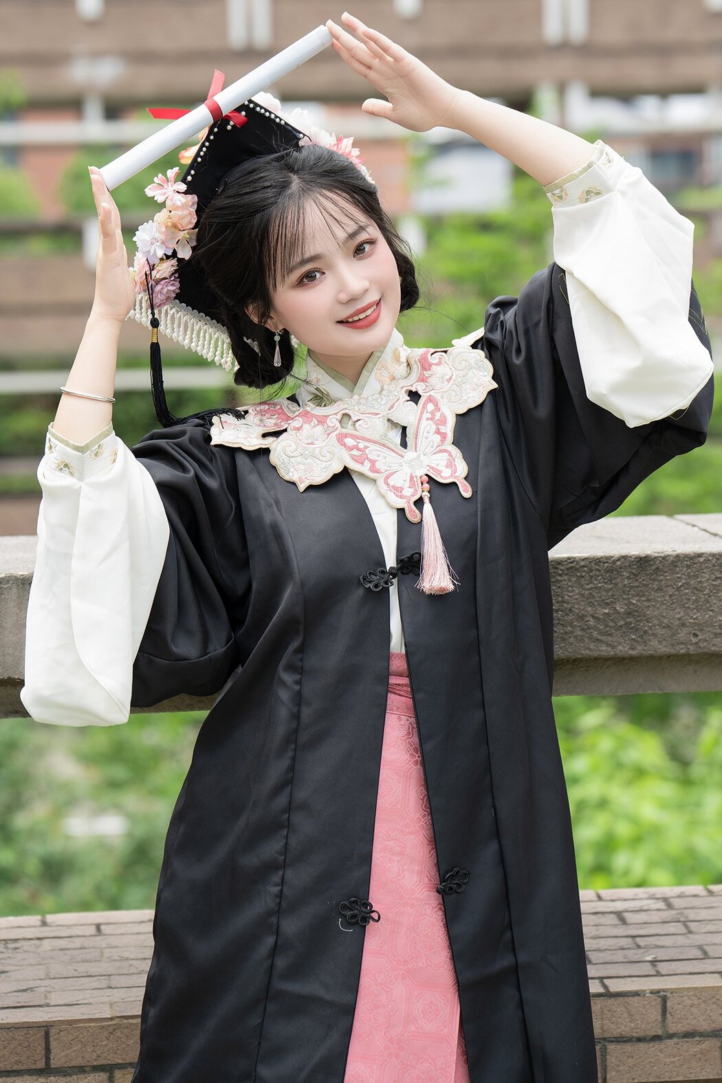 YiTuYu艺图语 Vol.7004 Xiao Ou O Cover Photo