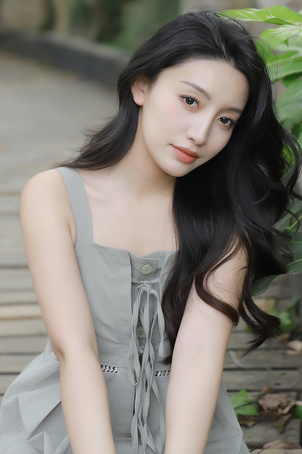 YiTuYu艺图语 Vol.6942 Jing Zi Jinns Cover Photo