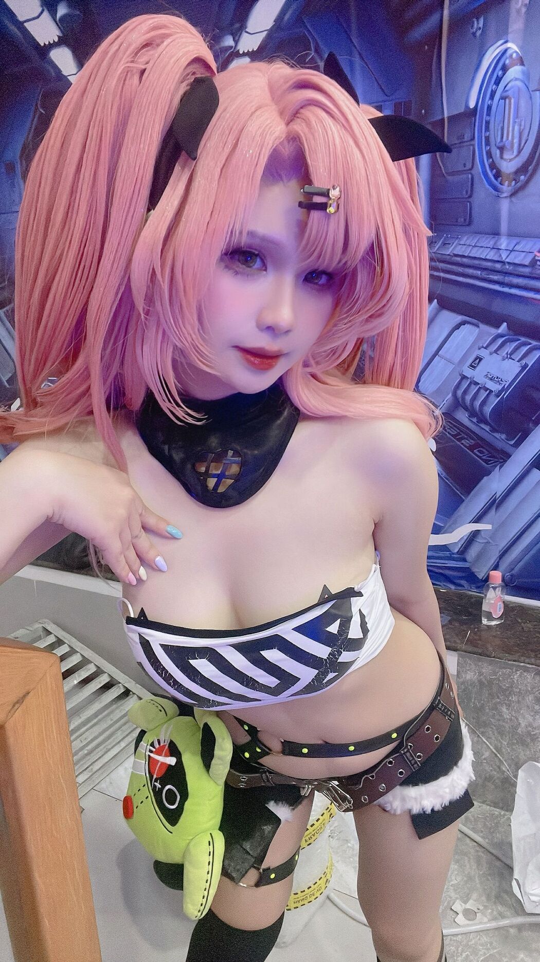 Coser@Pyon – Nicole Demara (53P)