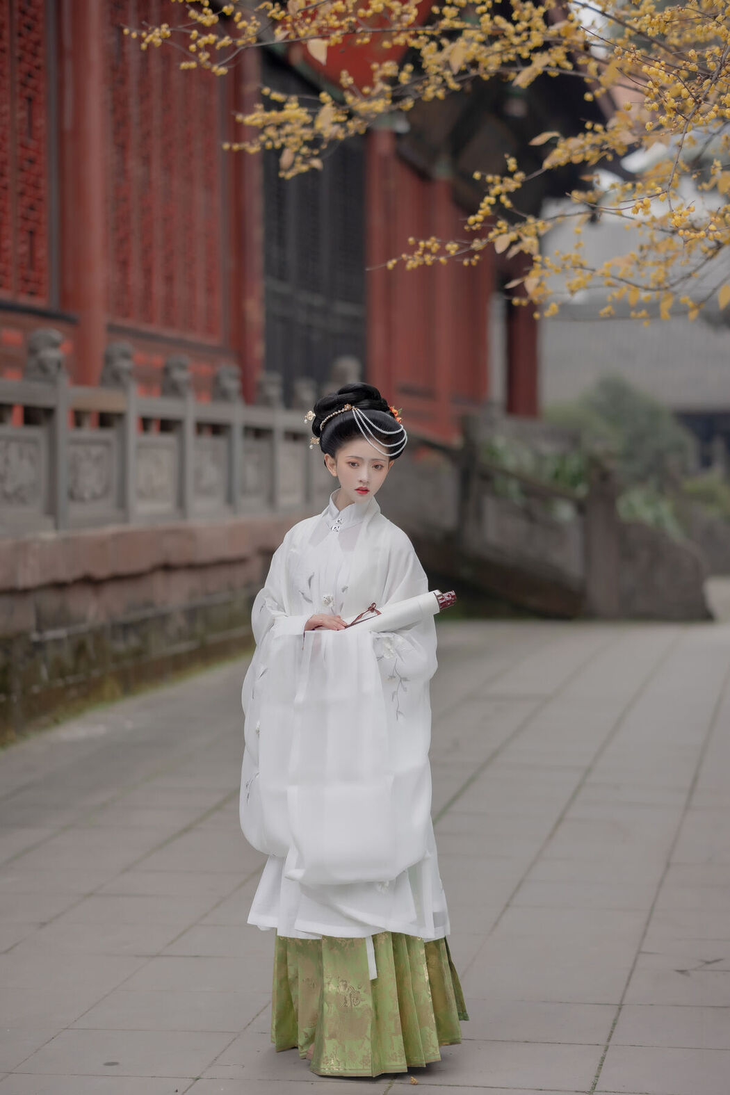 YiTuYu艺图语 Vol.7008 Lin Aki Nai