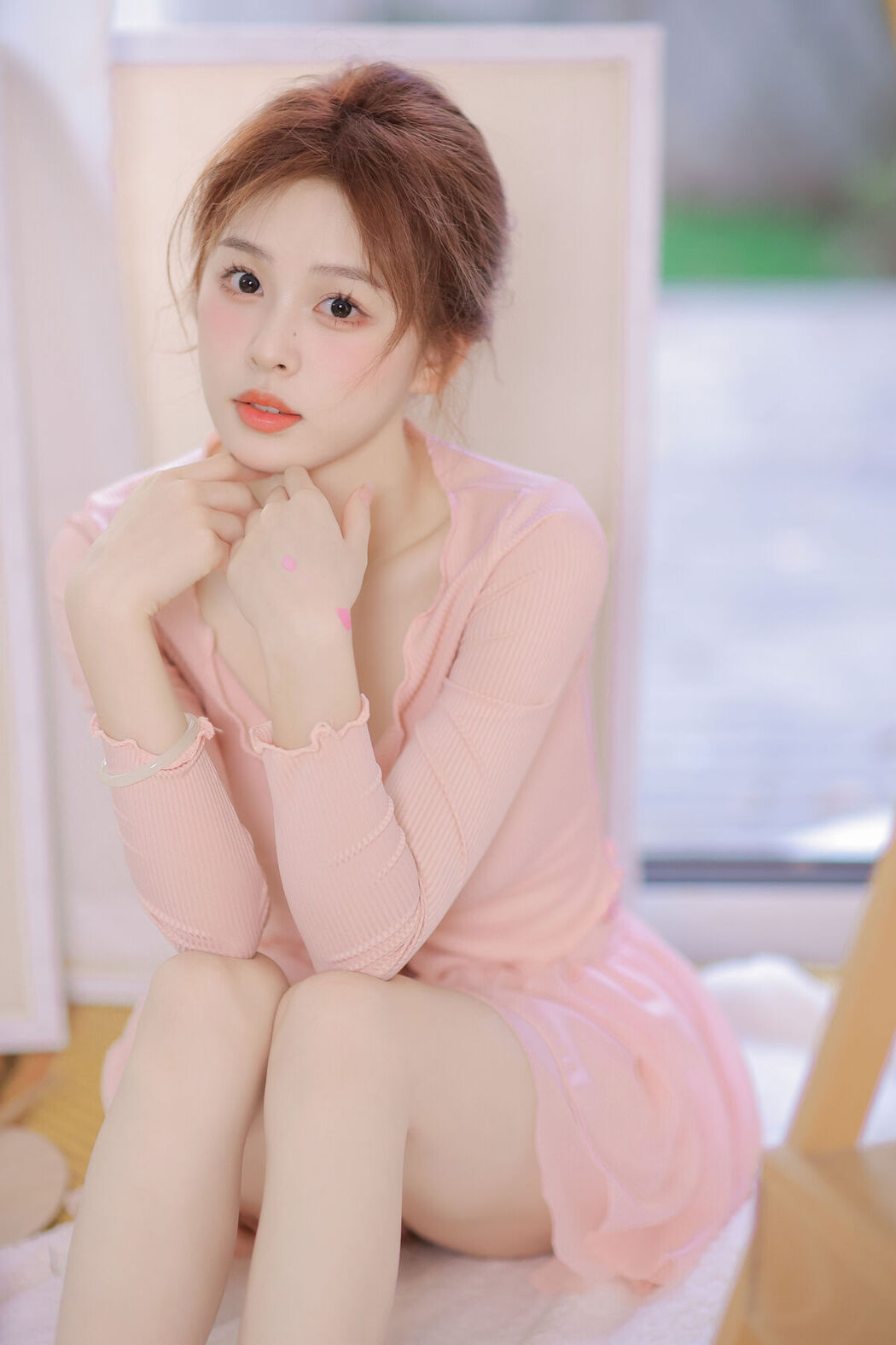 YiTuYu艺图语 Vol.6986 Luo Yan