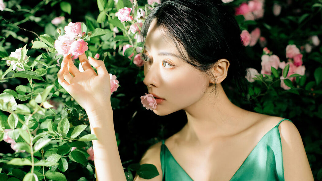 YiTuYu艺图语 Vol.6996 Ang Yang