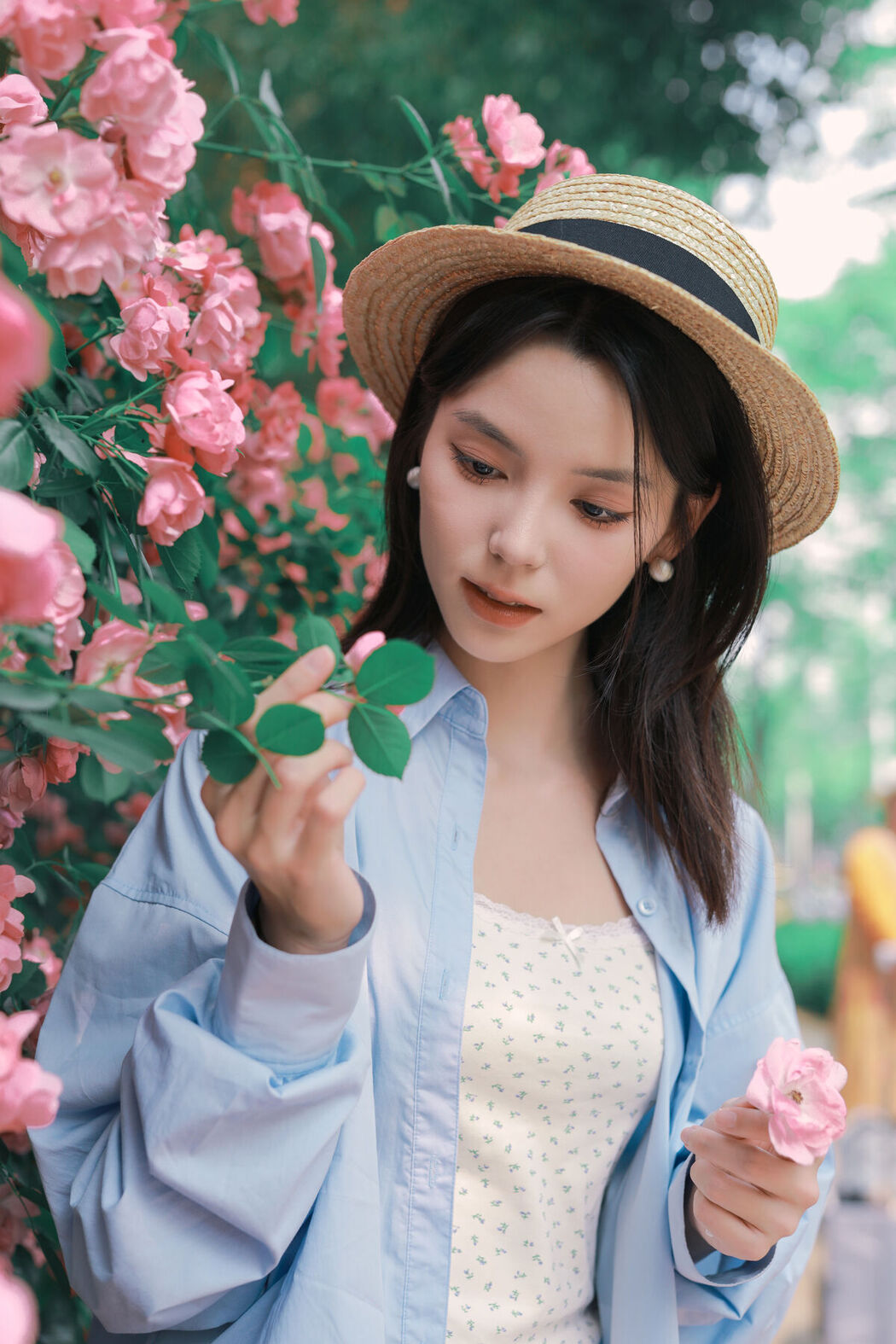 YiTuYu艺图语 Vol.7055 Xiao Meng