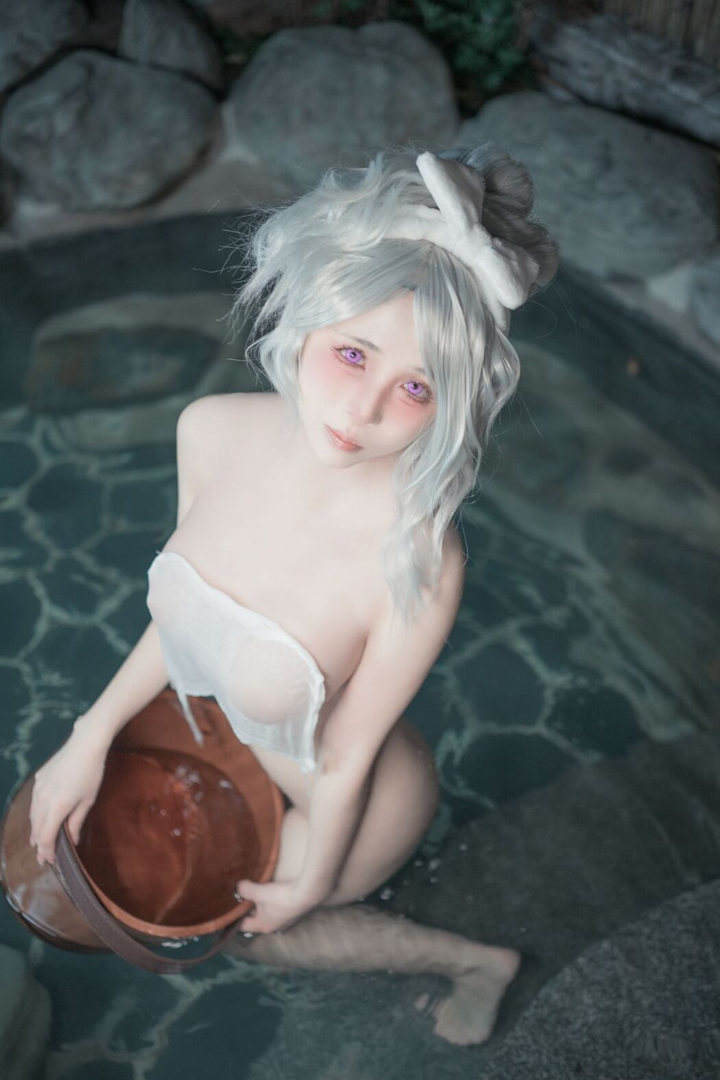 Coser@夏鸽鸽不想起床 – 温泉假日 (47P – 1V)