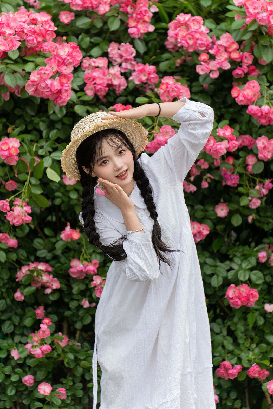 YiTuYu艺图语 Vol.7037 Xiao Ou O
