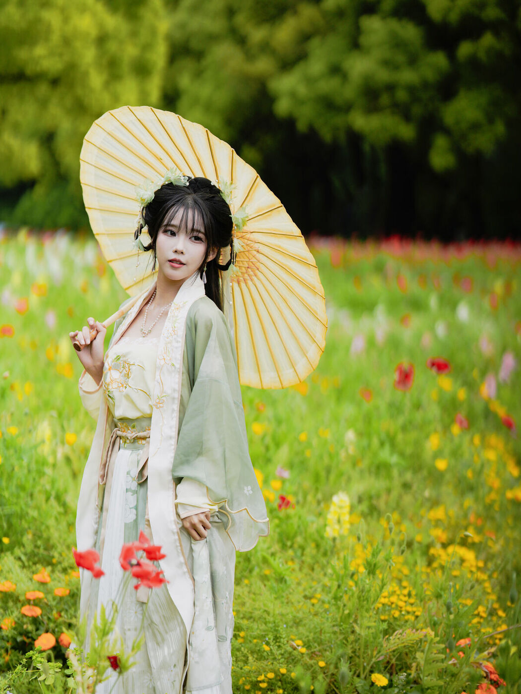 YiTuYu艺图语 Vol.7054 Shi Luo Man Di Qiu