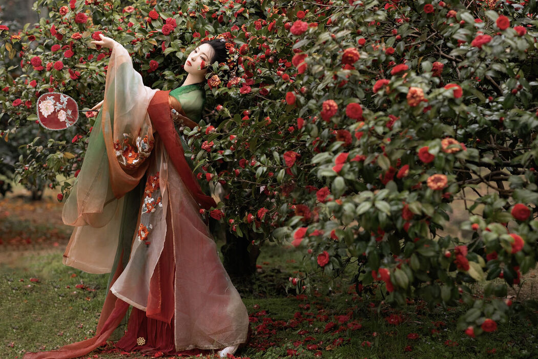 YiTuYu艺图语 Vol.6999 San Tiao Hai Li