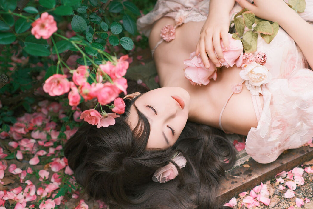YiTuYu艺图语 Vol.7020 Bu Ke Ai De He He Miao
