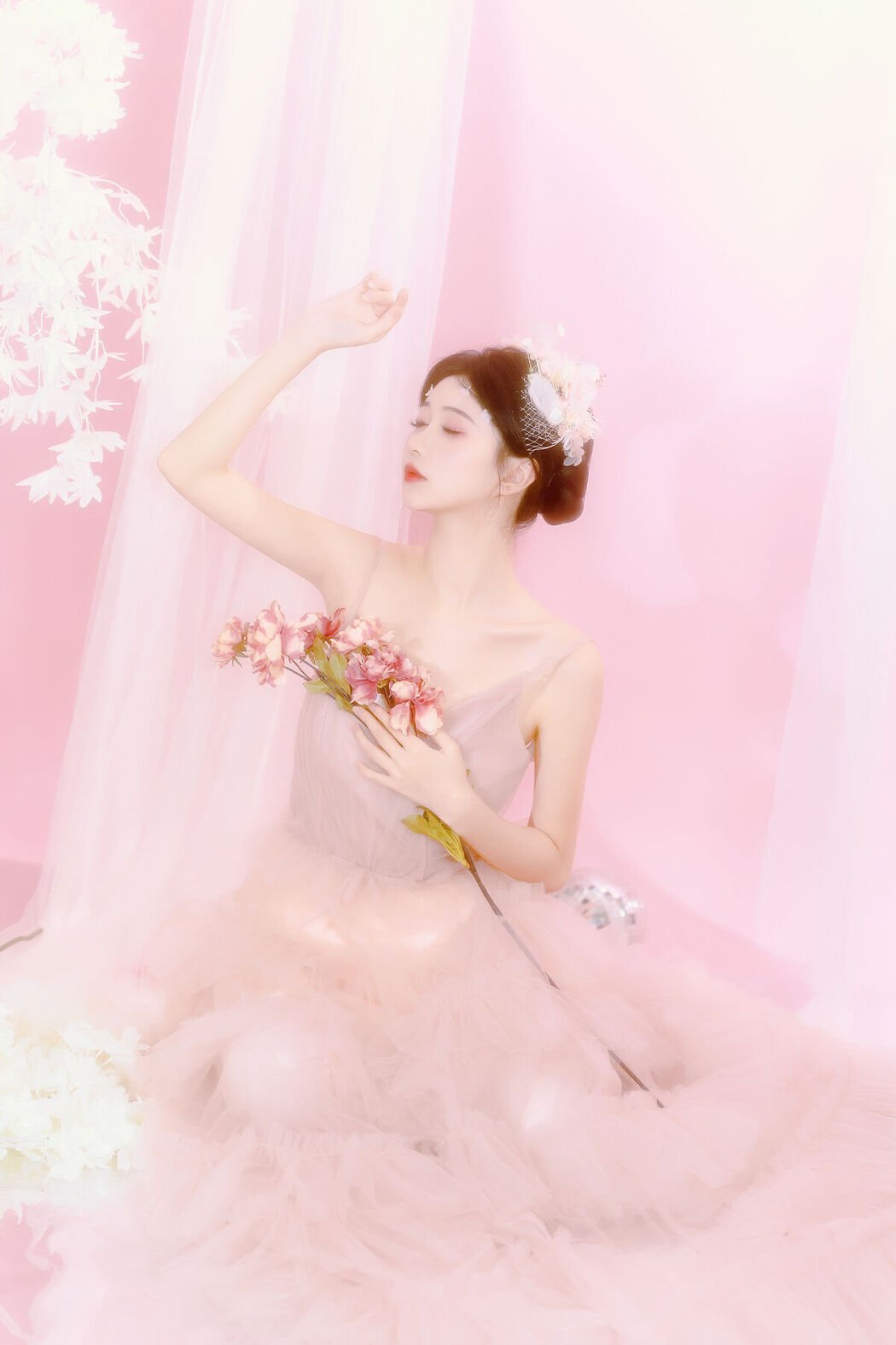 YiTuYu艺图语 Vol.7012 Qi Luo Sheng De Xiao Su Su
