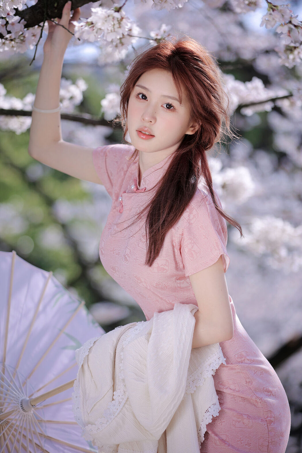 YiTuYu艺图语 Vol.6954 Luo Yan