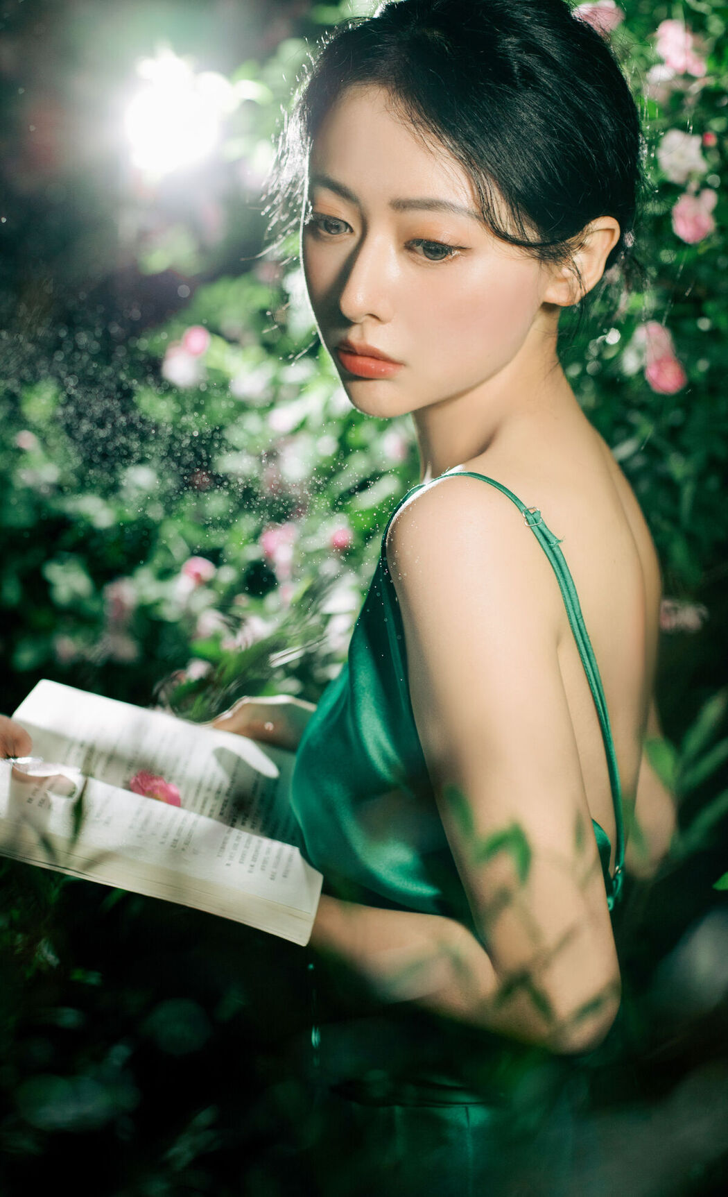 YiTuYu艺图语 Vol.6996 Ang Yang