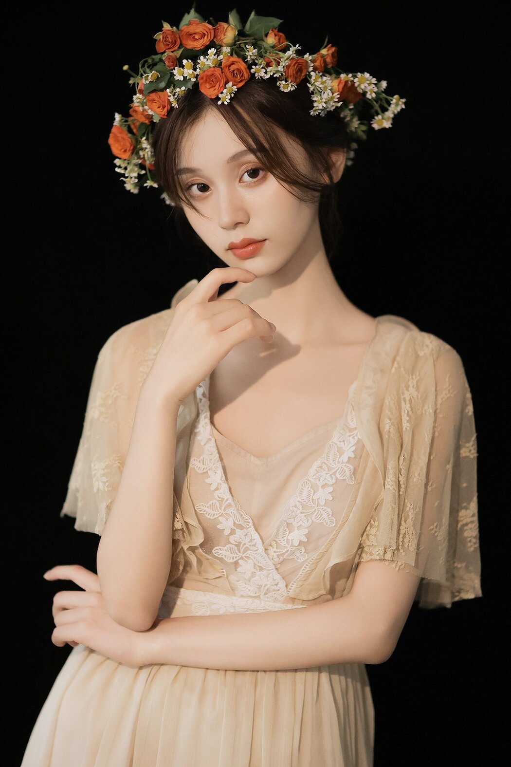 YiTuYu艺图语 Vol.6982 Peng Xiao Ya Ya Cover Photo
