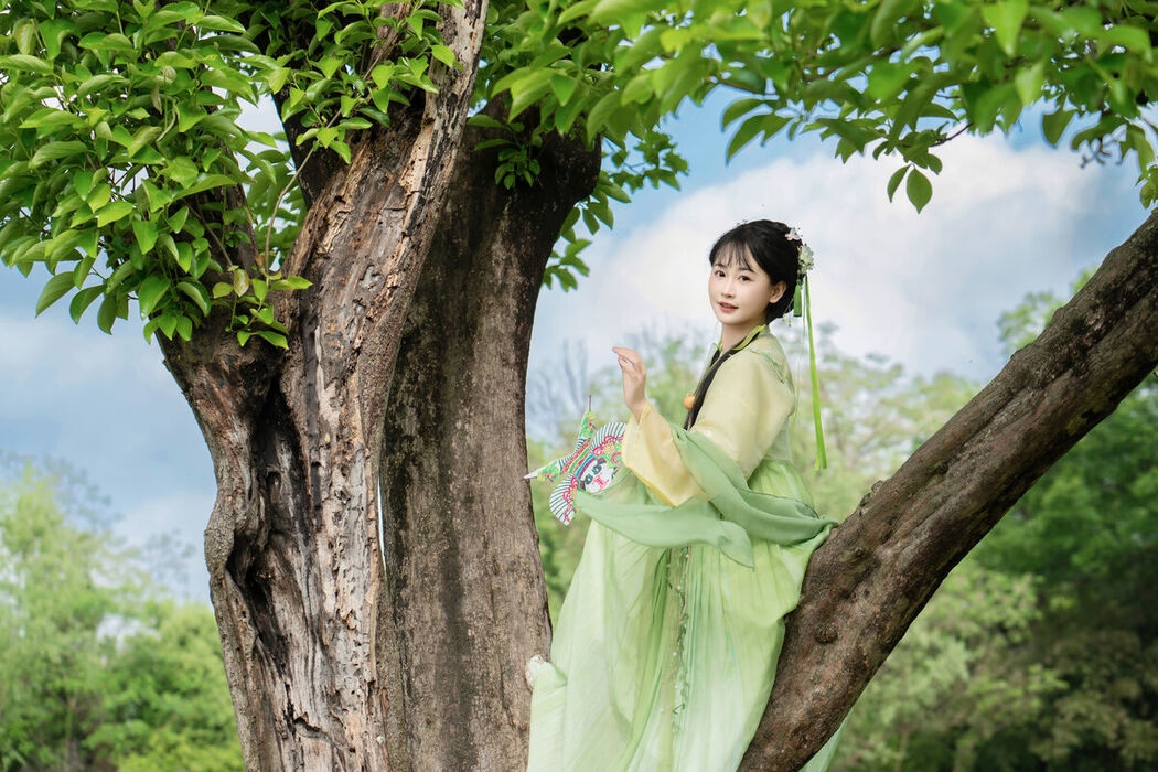 YiTuYu艺图语 Vol.7049 Jiao Yi Zhi Sui Sui
