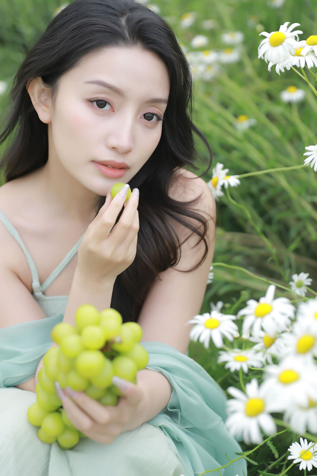 YiTuYu艺图语 Vol.7001 Jing Zi Jinns