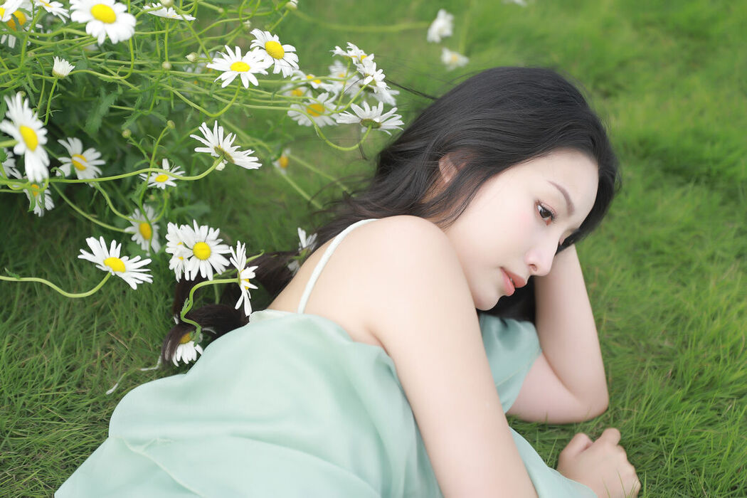 YiTuYu艺图语 Vol.7001 Jing Zi Jinns