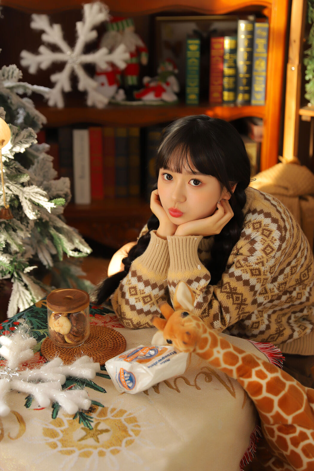 YiTuYu艺图语 Vol.6951 Yan Yun Lin