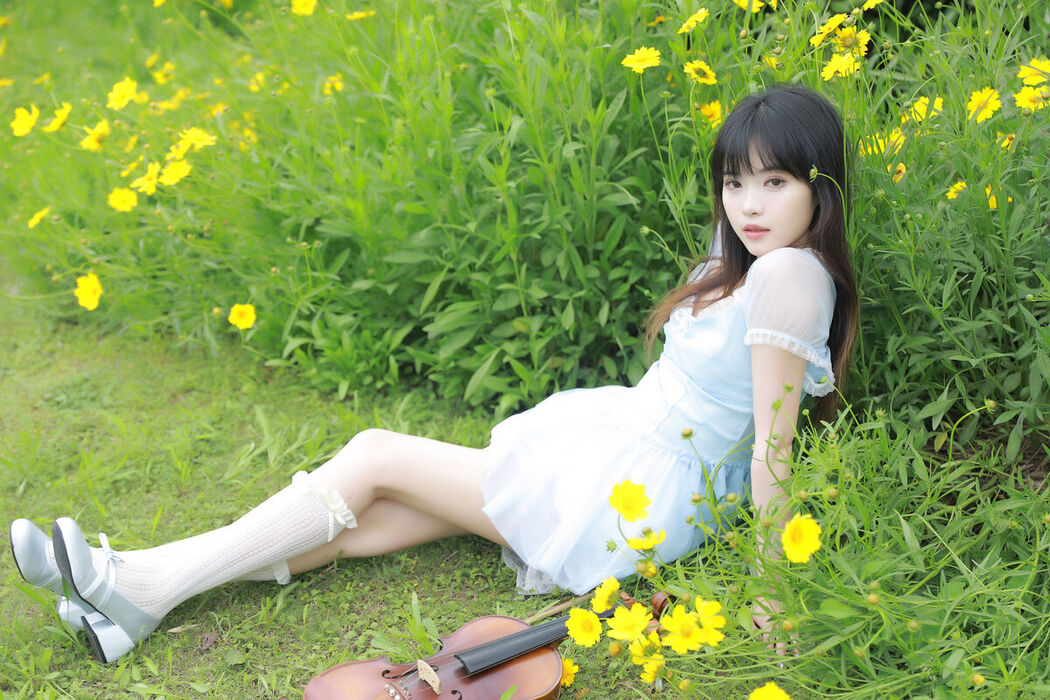 YiTuYu艺图语 Vol.7045 Xiao Wei Ren Er