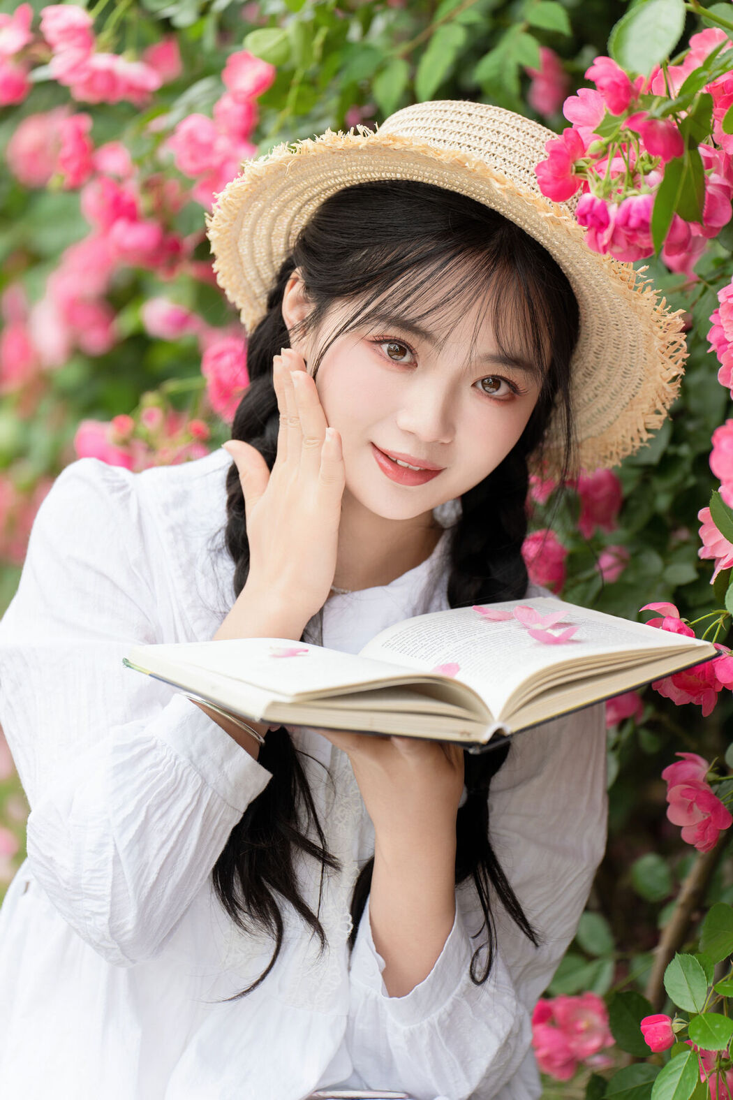 YiTuYu艺图语 Vol.7037 Xiao Ou O
