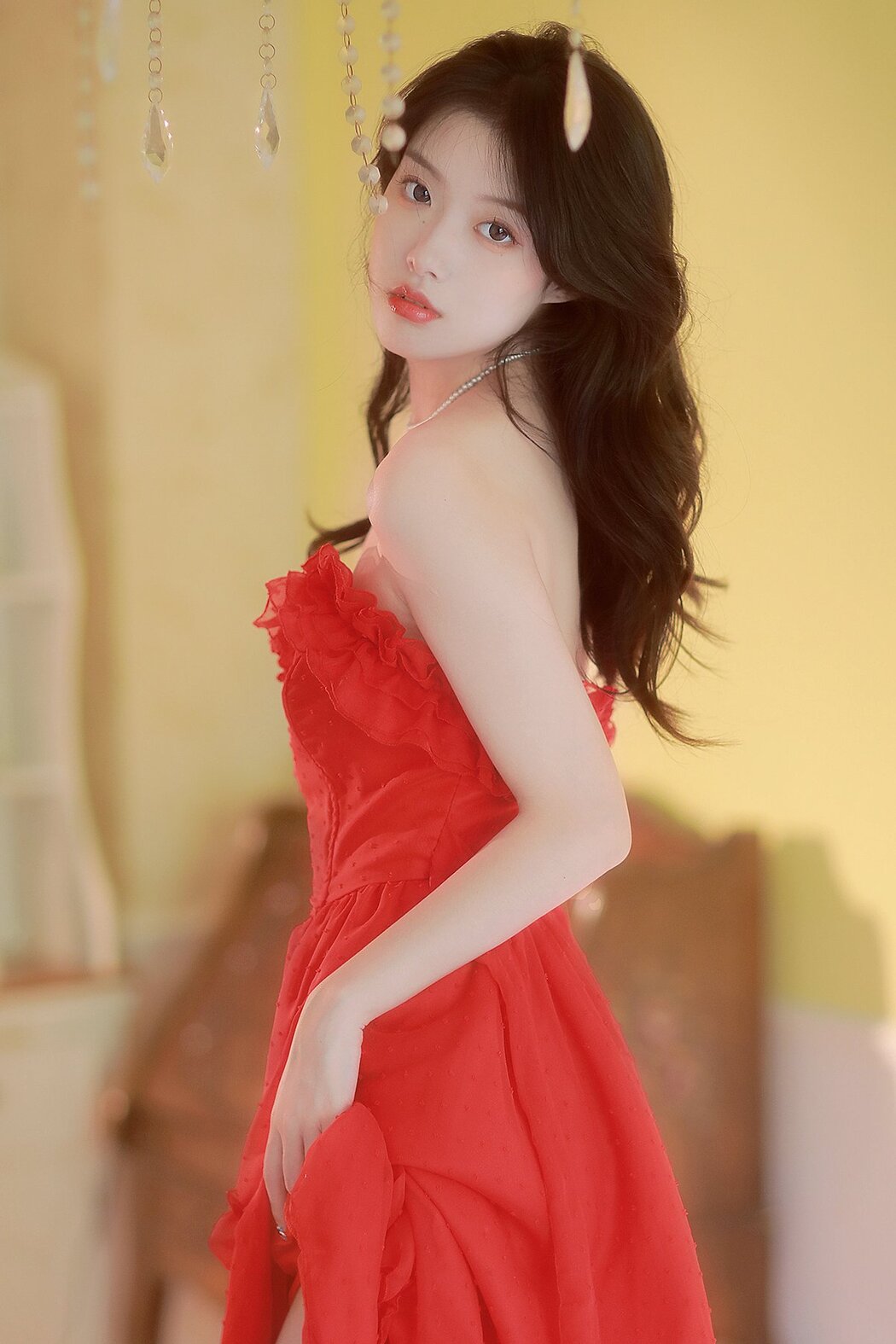 YiTuYu艺图语 Vol.6966 Zhang Yan Qiu Cover Photo