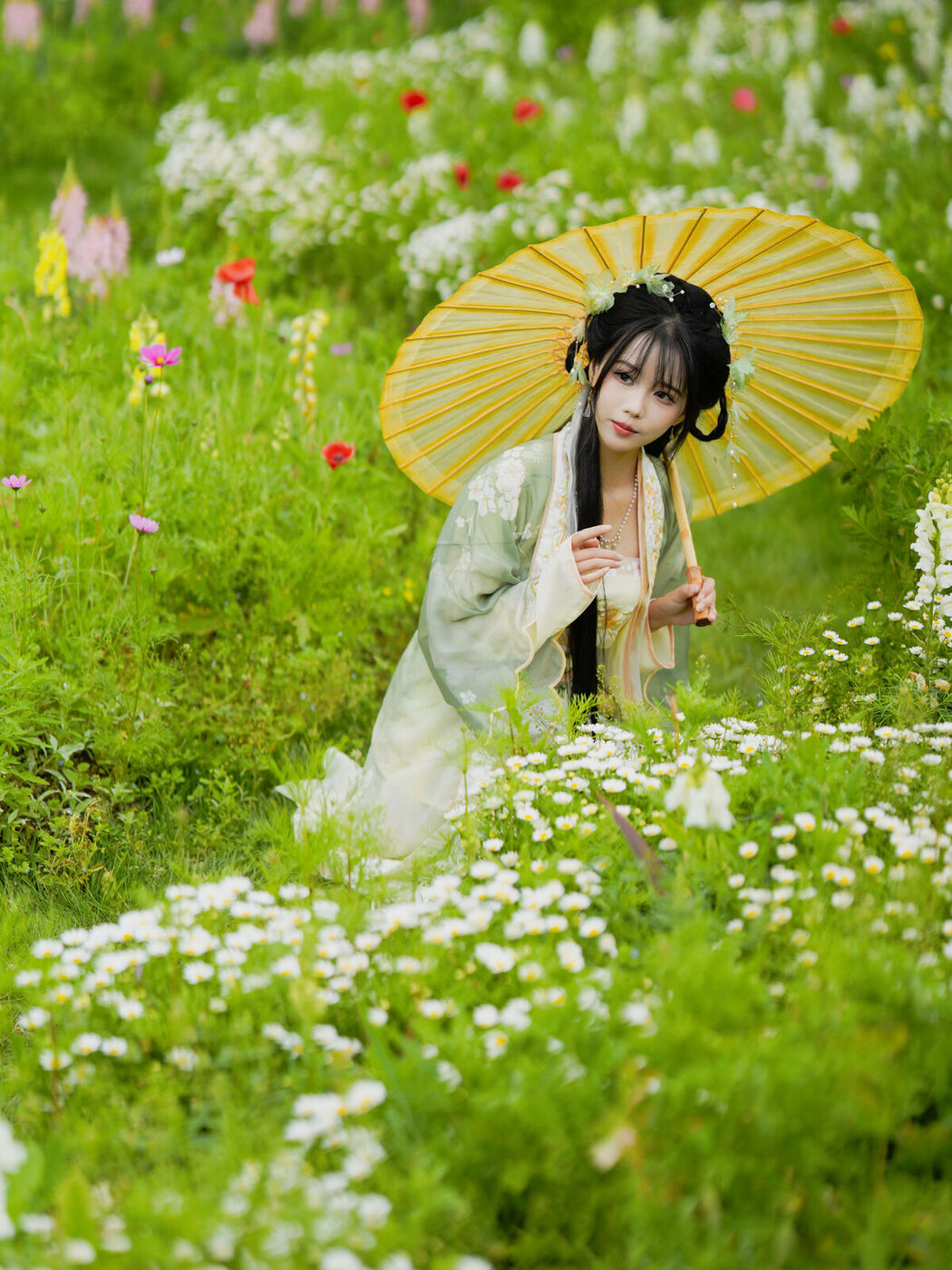 YiTuYu艺图语 Vol.7054 Shi Luo Man Di Qiu