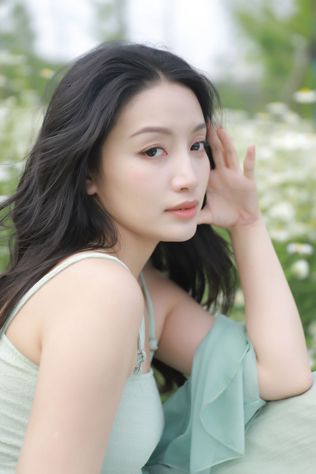 YiTuYu艺图语 Vol.7001 Jing Zi Jinns