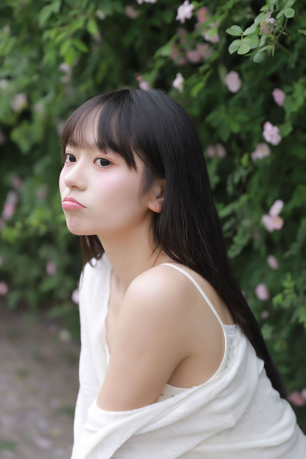 YiTuYu艺图语 Vol.6967 Yan Yun Lin