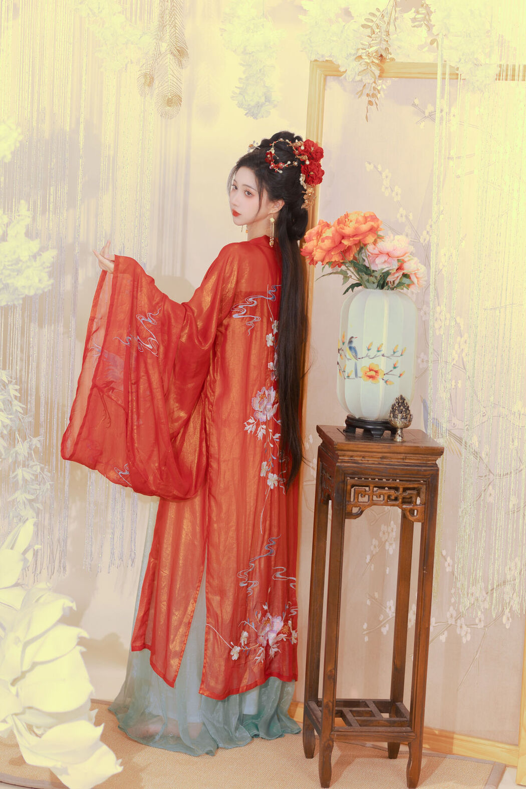 YiTuYu艺图语 Vol.6995 Qi Luo Sheng De Xiao Su Su