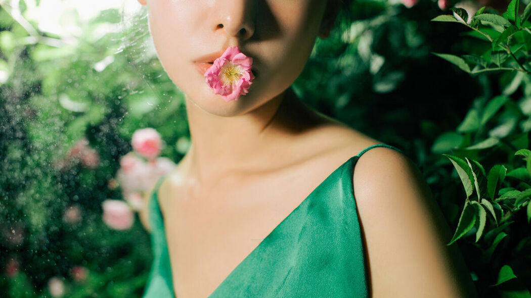 YiTuYu艺图语 Vol.6996 Ang Yang