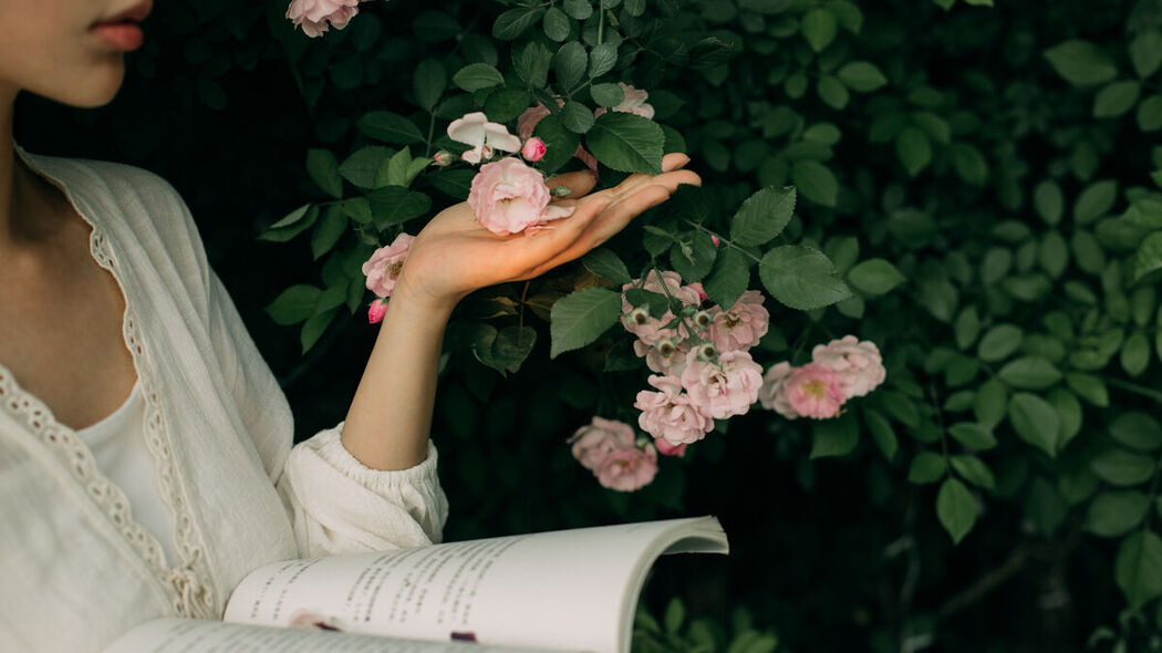 YiTuYu艺图语 Vol.7040 Ang Yang