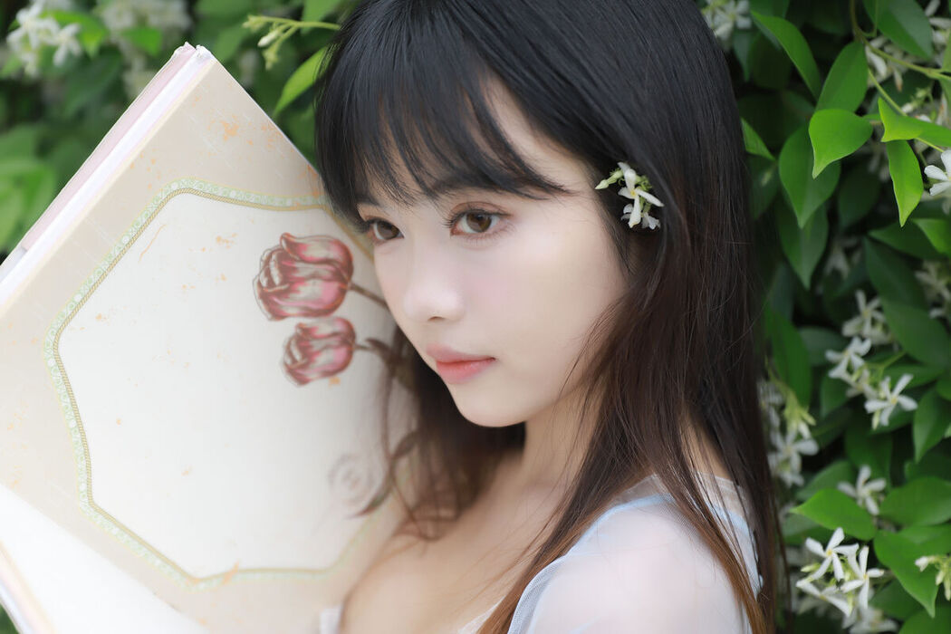 YiTuYu艺图语 Vol.7045 Xiao Wei Ren Er