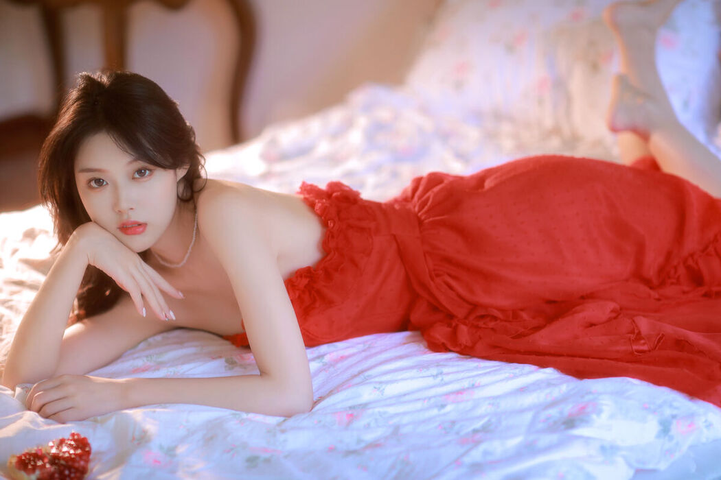 YiTuYu艺图语 Vol.6966 Zhang Yan Qiu