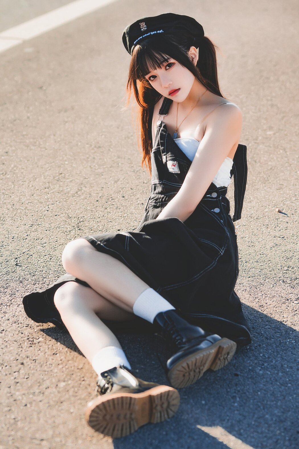YiTuYu艺图语 Vol.7061 Cherry Meow Cover Photo