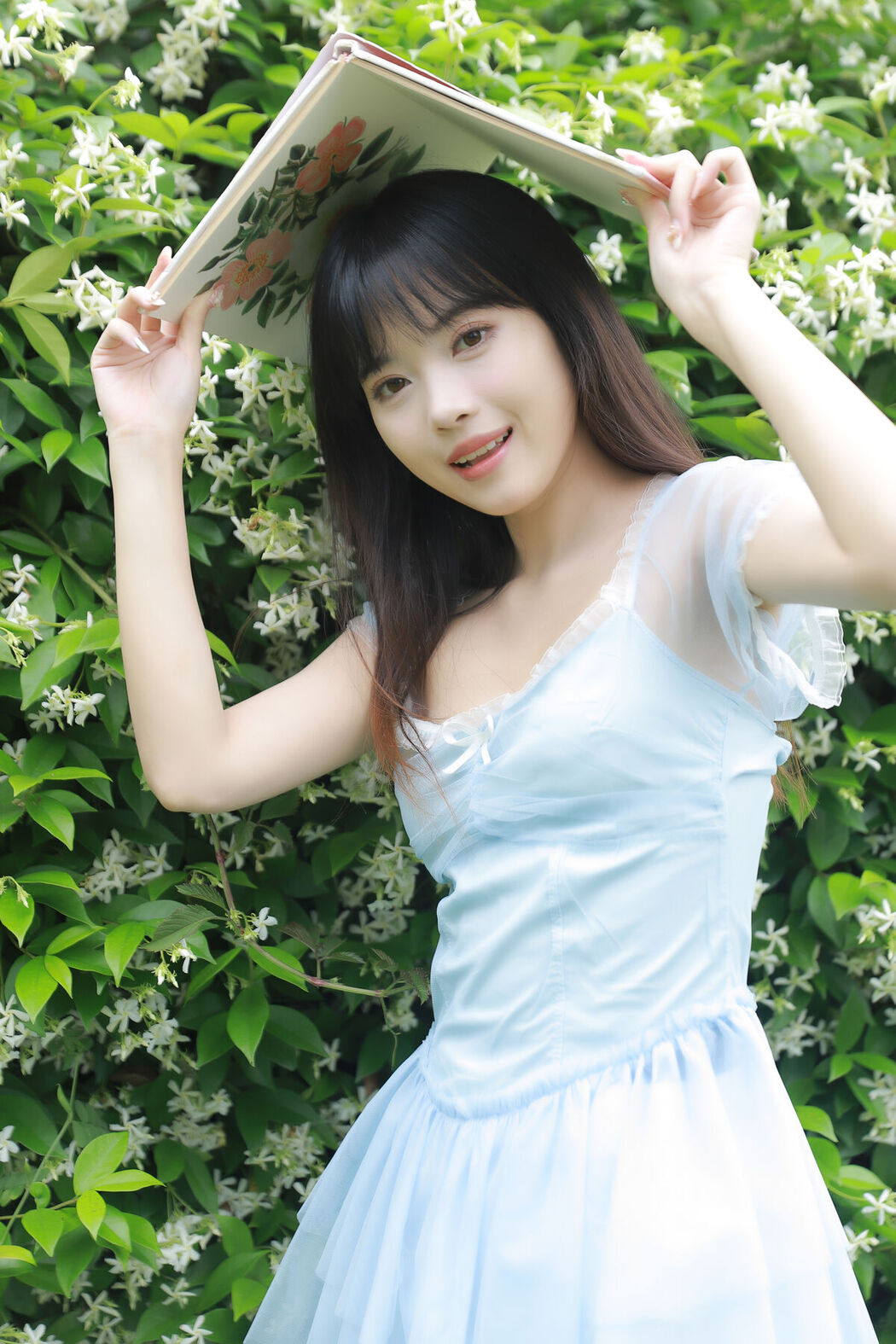 YiTuYu艺图语 Vol.7045 Xiao Wei Ren Er