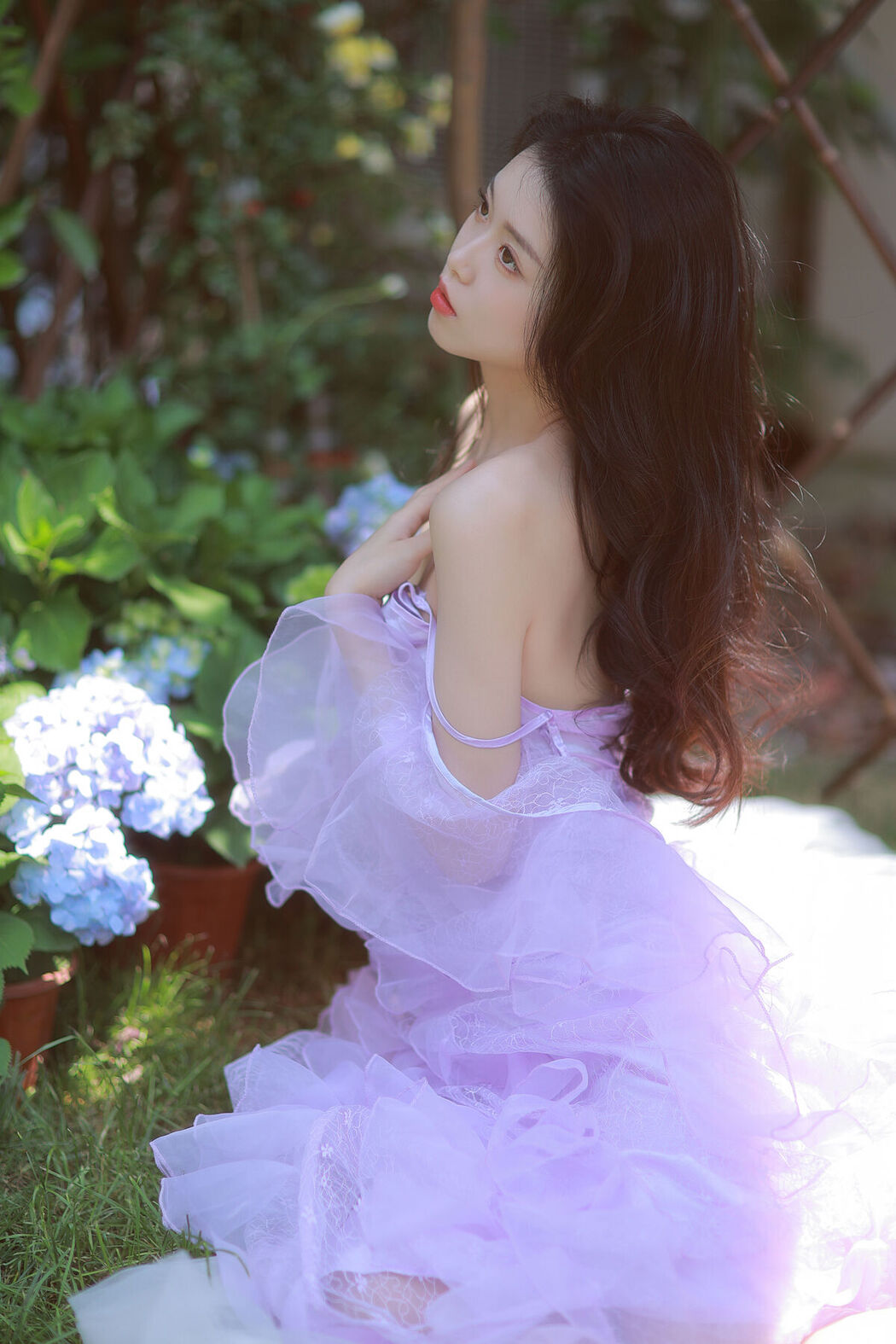 YiTuYu艺图语 Vol.6993 Zhang Yan Qiu