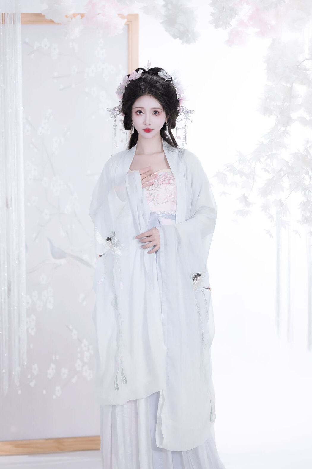 YiTuYu艺图语 Vol.7021 Qi Luo Sheng De Xiao Su Su
