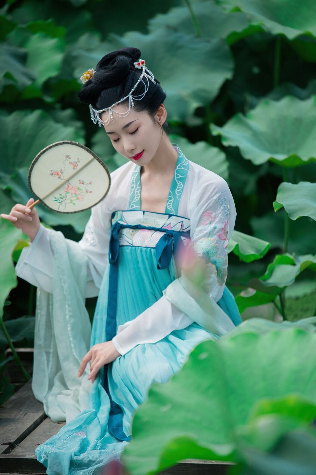 YiTuYu艺图语 Vol.7066 Mu Ge