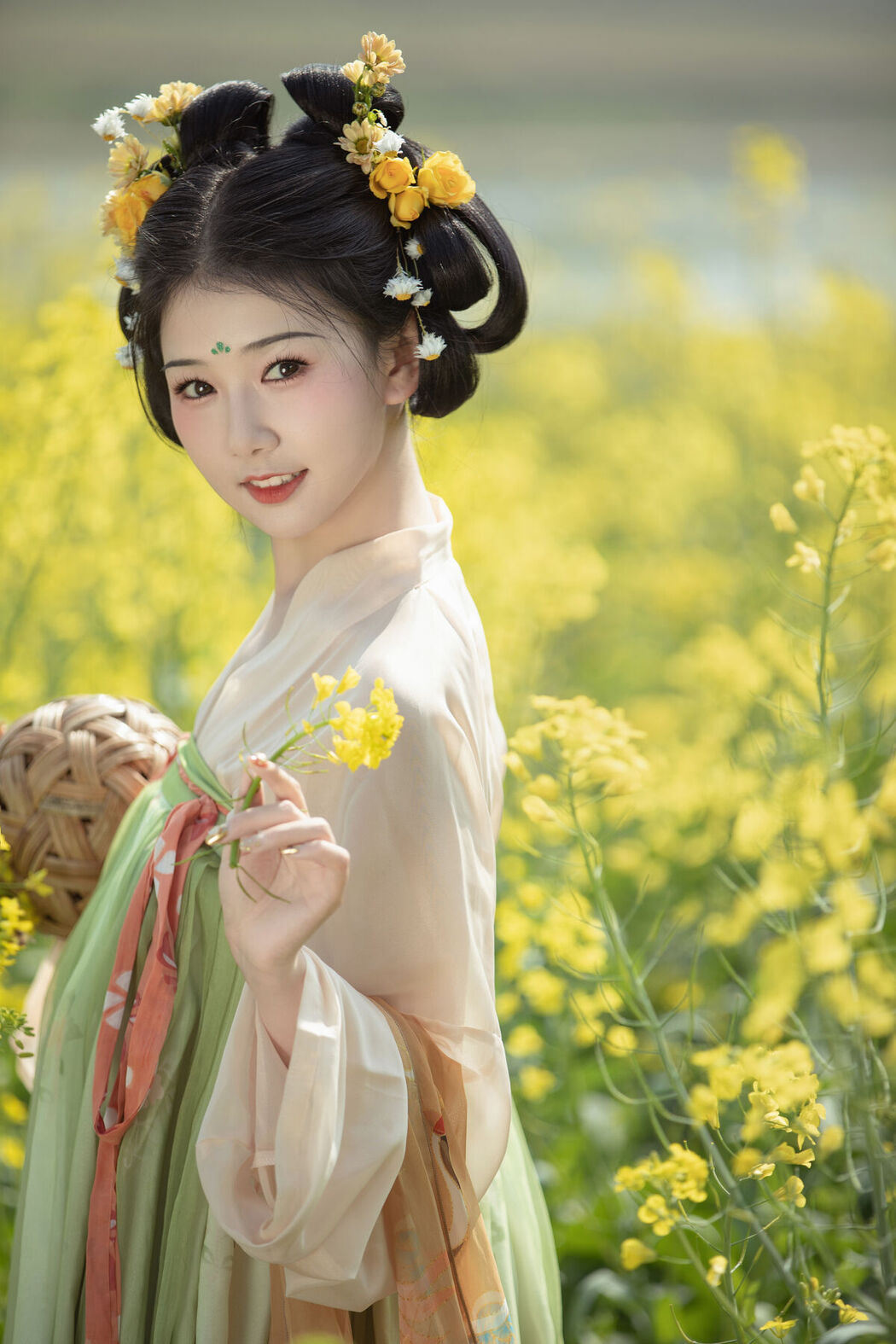 YiTuYu艺图语 Vol.7111 Suan La Tang Er