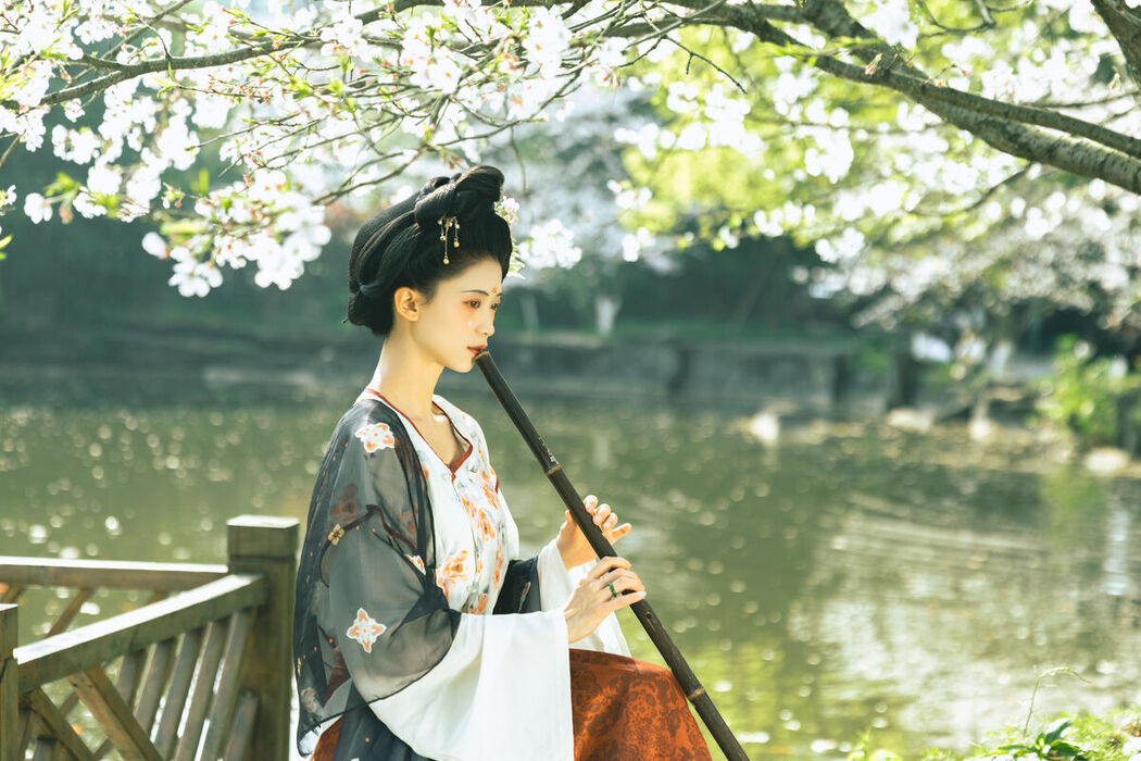 YiTuYu艺图语 Vol.7093 Ji Xiang Xiang