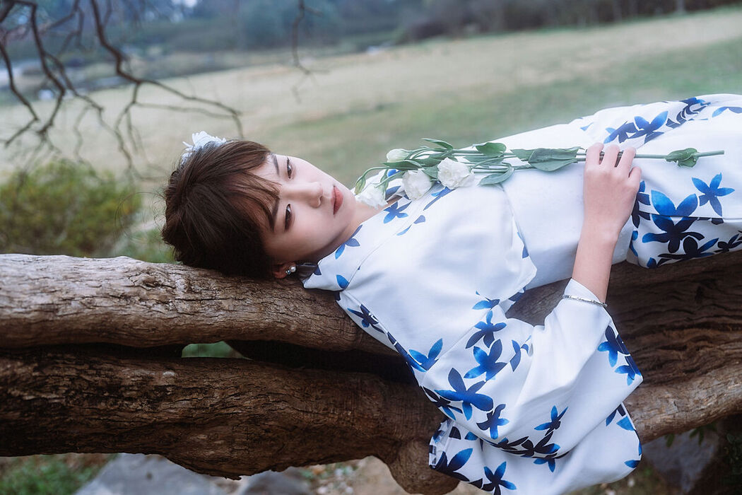 YiTuYu艺图语 Vol.7075 Xiao Yang