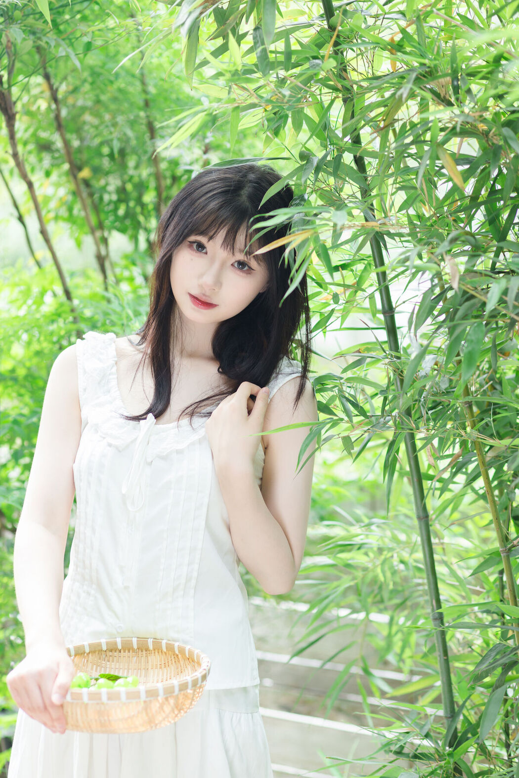 YiTuYu艺图语 Vol.7121 Yue Yue Gong Zhu