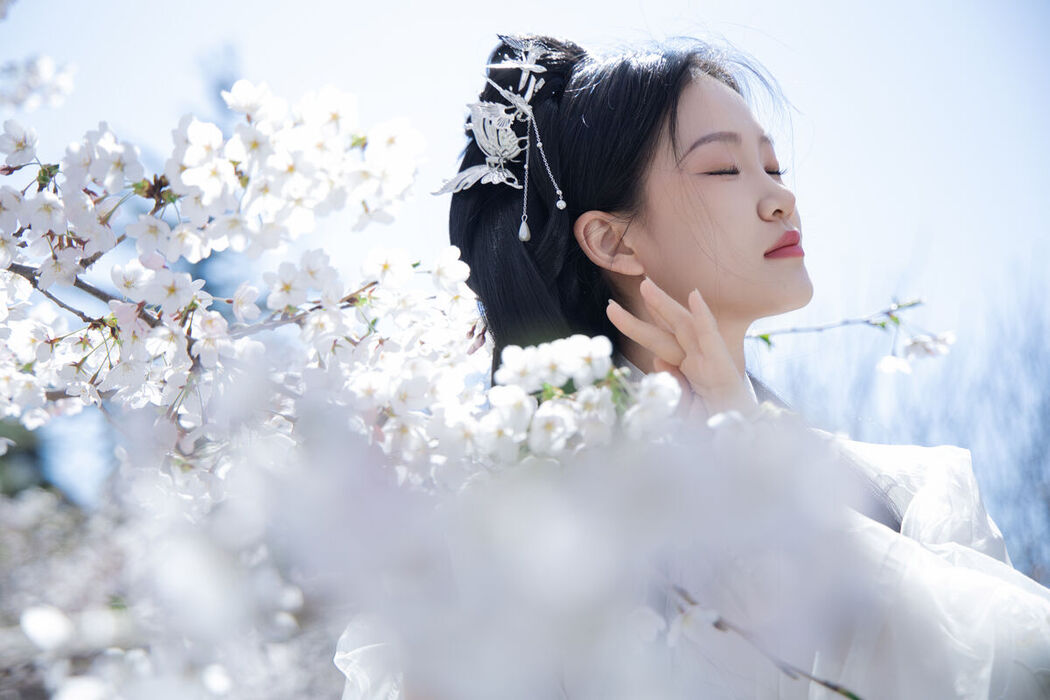 YiTuYu艺图语 Vol.7106 Xiang Wang Hui Shou Miao Miao Miao