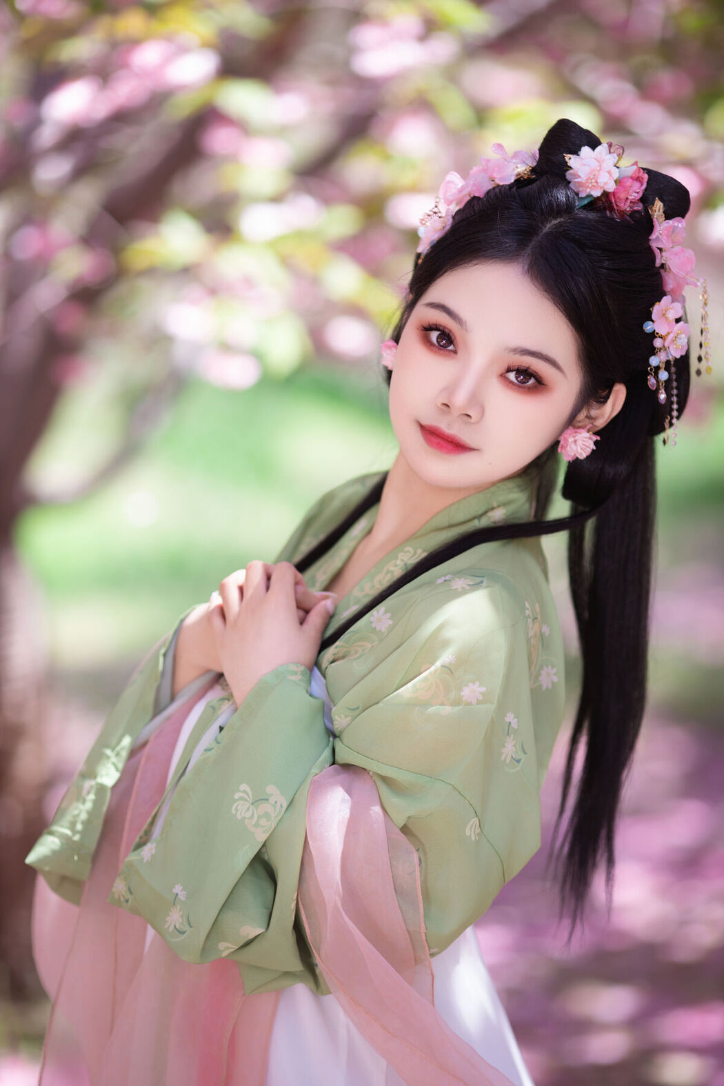 YiTuYu艺图语 Vol.7102 Wan Yi