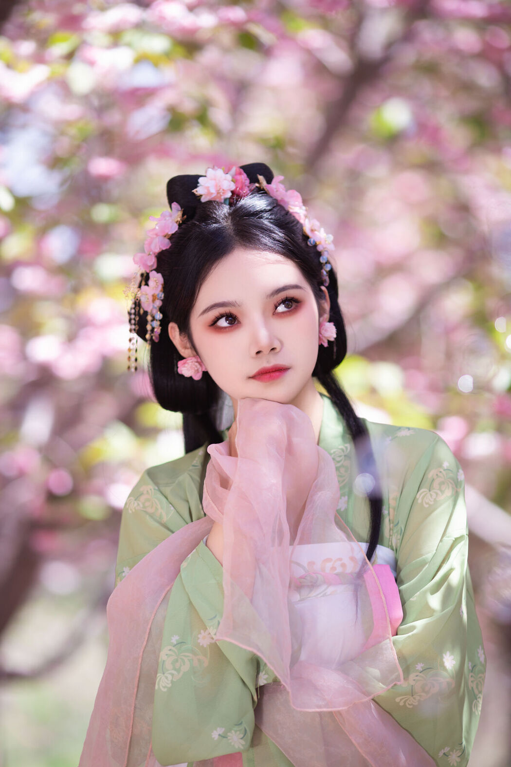 YiTuYu艺图语 Vol.7102 Wan Yi