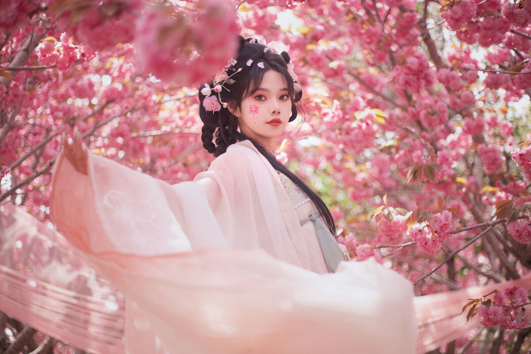 YiTuYu艺图语 Vol.7087 Wan Yi