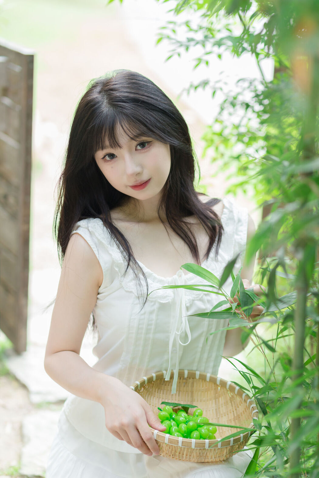YiTuYu艺图语 Vol.7121 Yue Yue Gong Zhu