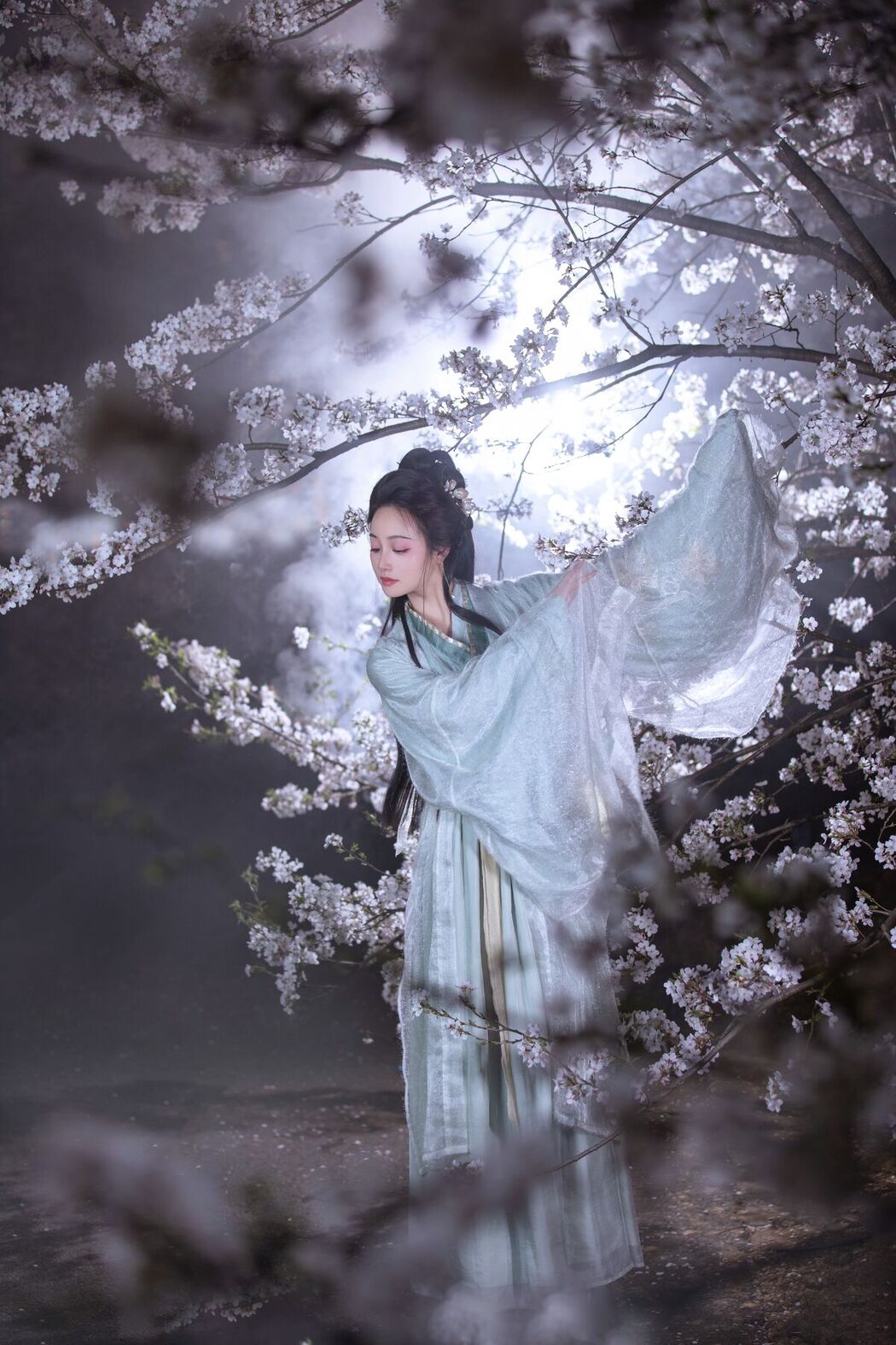 YiTuYu艺图语 Vol.7063 Ling Zi Xi