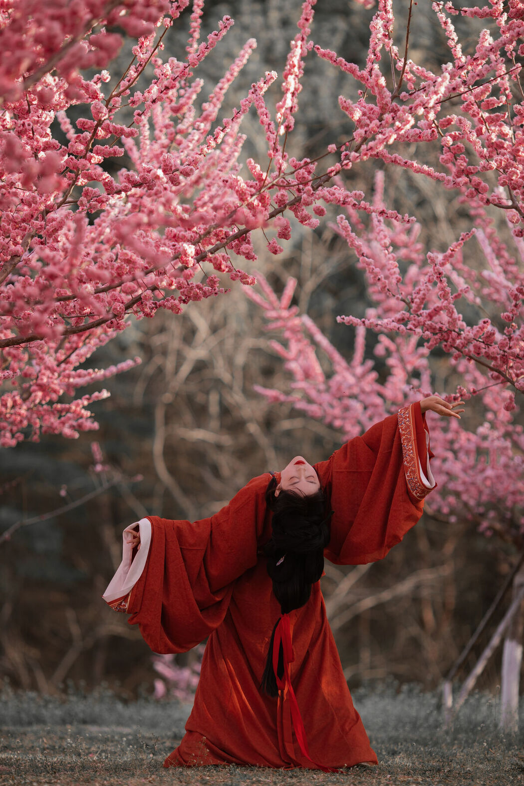 YiTuYu艺图语 Vol.7083 Yi Xuan