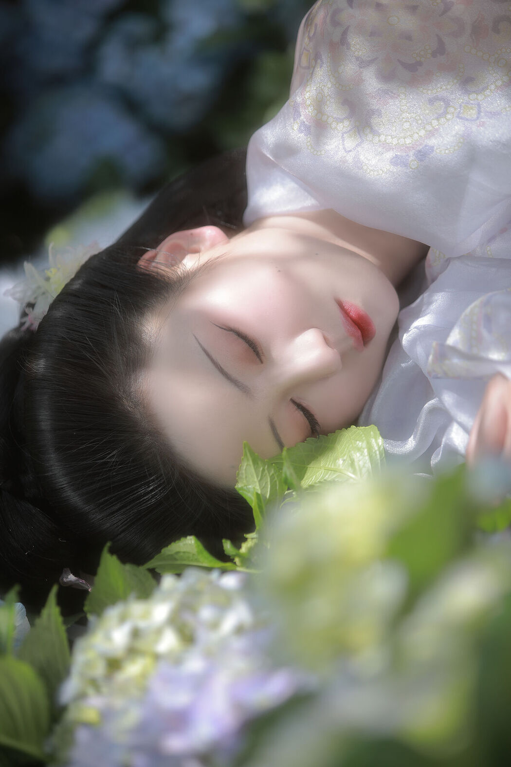 YiTuYu艺图语 Vol.7079 Yu Jin